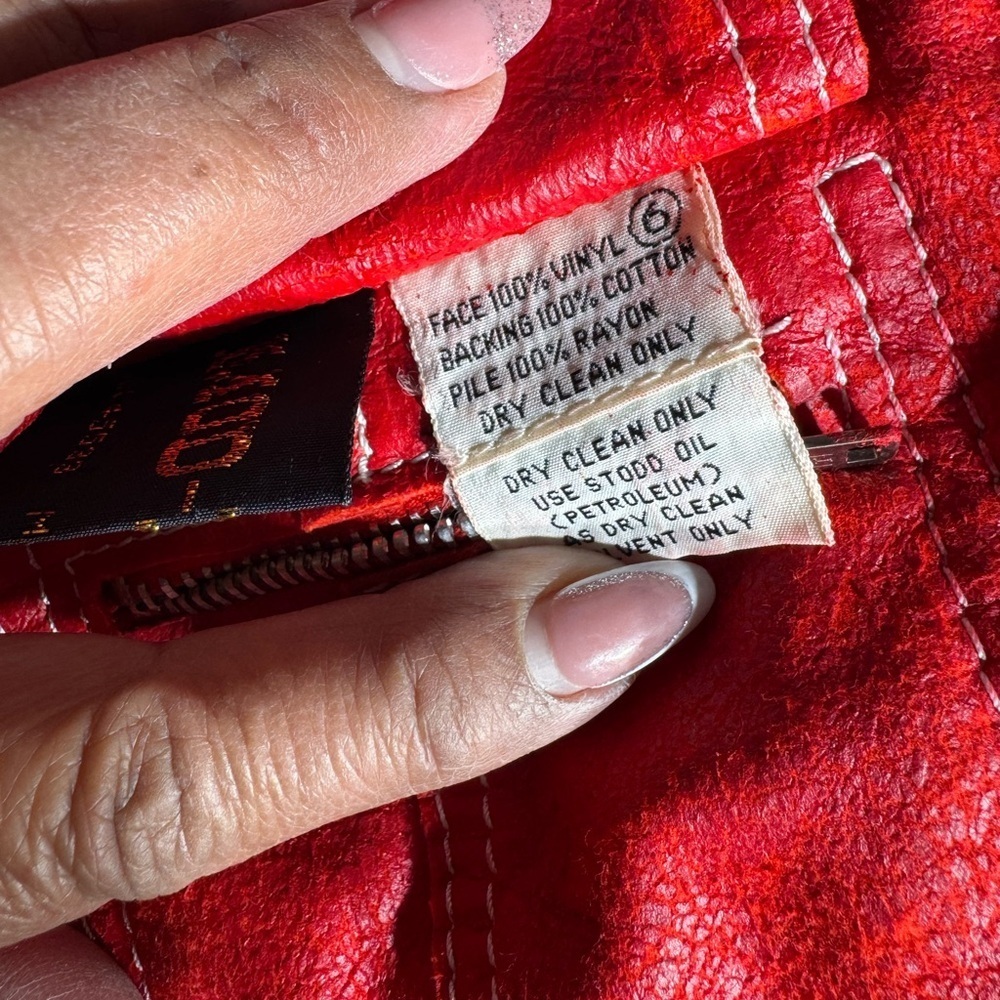 ✨ Vintage MOD Red Vinyl Jacket – Made in Taiwan ✨ - Picture 14 of 14